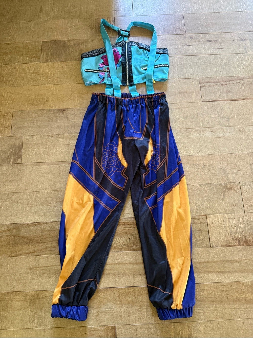 Demon Hunter Zoey girl costume